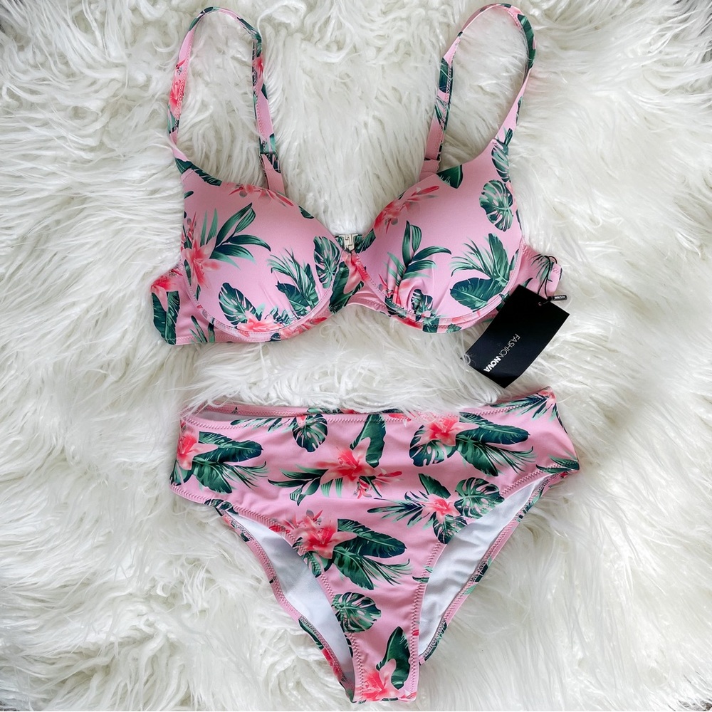 Fashion Nova Sexy All Summer Underwire 2 Piece Bikini in Pink
